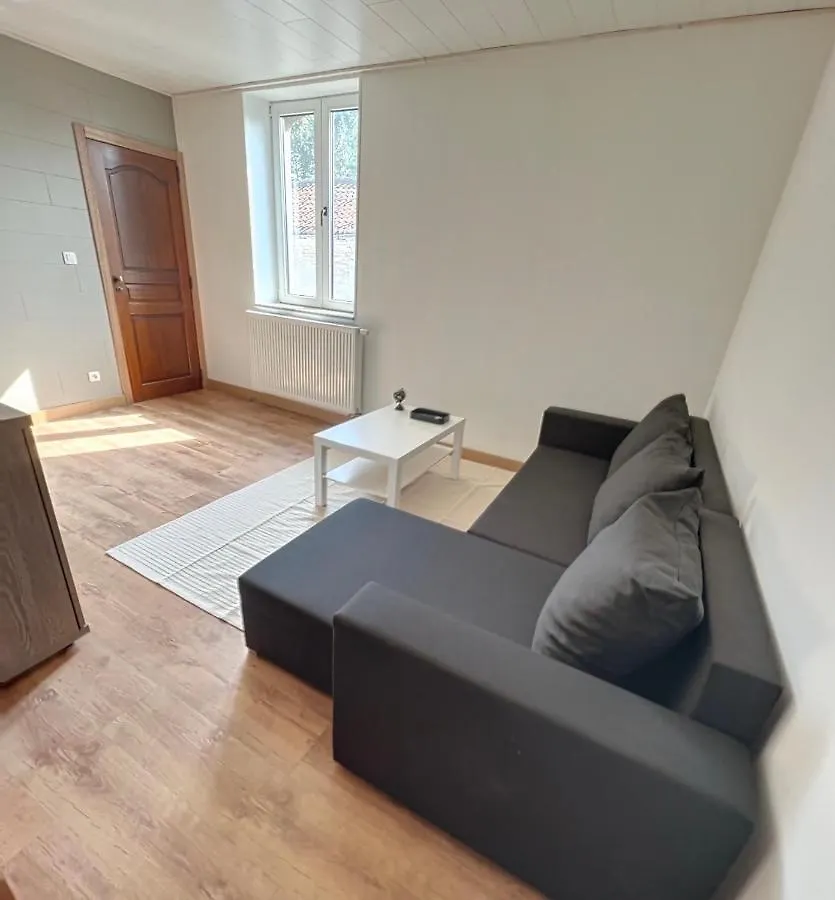 Charbonnel 1 B Charleroi-Airport Apartment